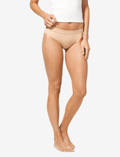 Load image into Gallery viewer, Women&#39;s Second Skin Cheeky, Solid
